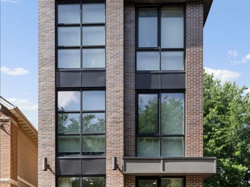 Main Photo