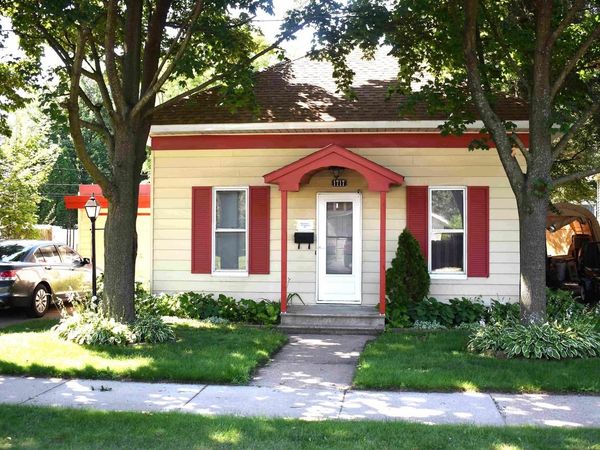 1717 BOYINGTON AVENUE, Stevens Point, WI 54481