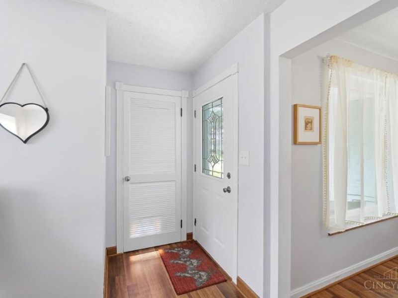 1518 Maple Avenue, Wyoming, OH 45215 Photo 9