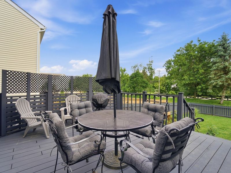 8662 Brenstuhl Park Drive , Blacklick, OH 43004 Photo 23