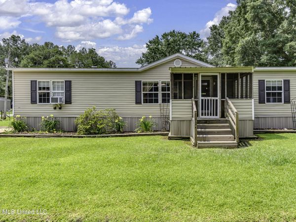 180 Mount Repose , Florence, MS 39073