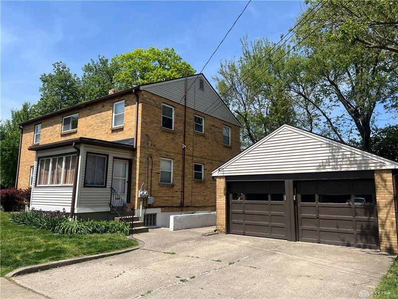 1922 Shroyer Road, Oakwood, OH 45419 Photo 3
