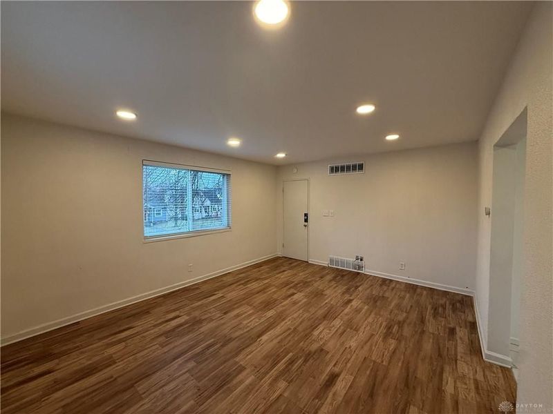 1922 Shroyer Road, Oakwood, OH 45419 Photo 5