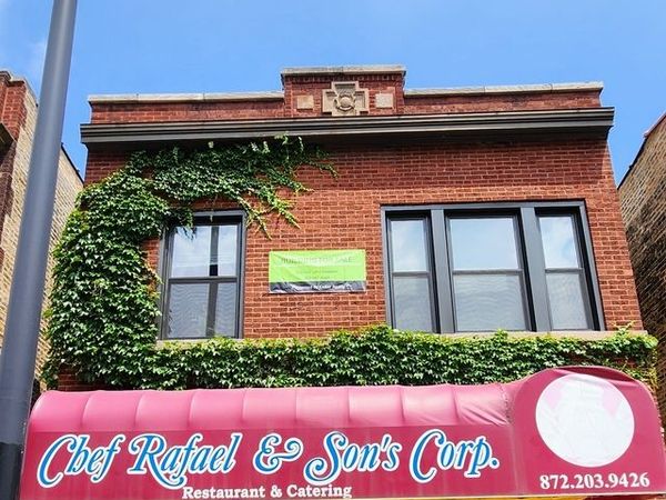 3816 W Montrose Avenue , Chicago, IL 60618