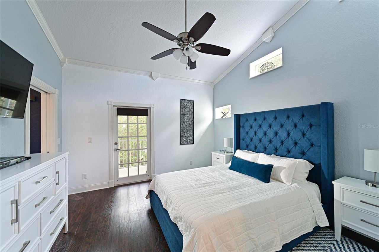 6589 Fairway Gardens Drive, Unit 202, Bradenton, FL 34203 Photo