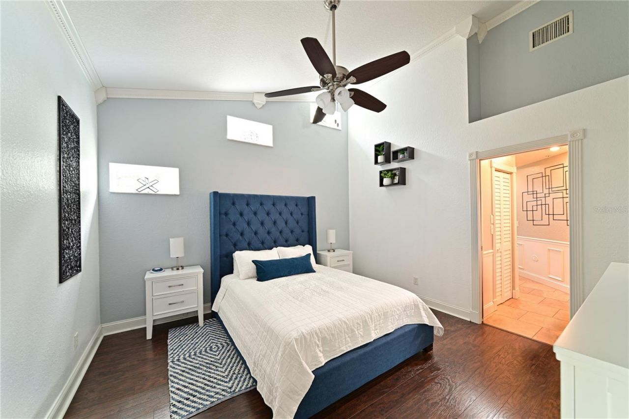 6589 Fairway Gardens Drive, Unit 202, Bradenton, FL 34203 Photo