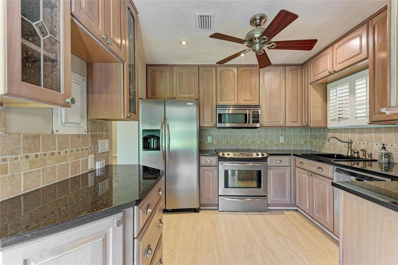 4644 Red Maple Road, Unit 1303, Bradenton, FL 34210 Photo