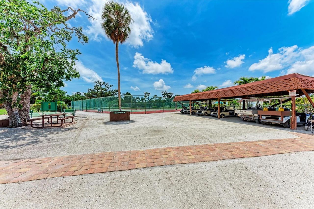 4644 Red Maple Road, Unit 1303, Bradenton, FL 34210 Photo