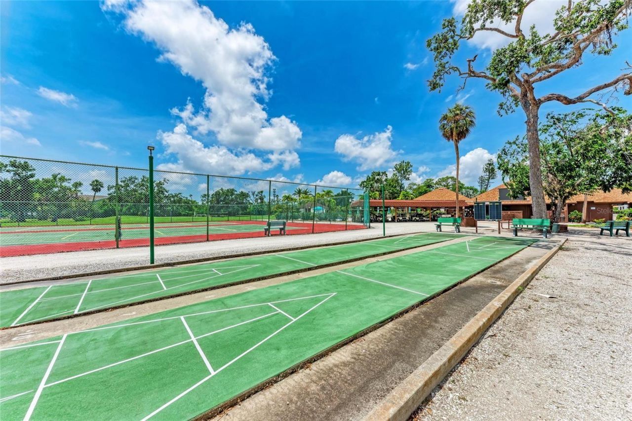 4644 Red Maple Road, Unit 1303, Bradenton, FL 34210 Photo