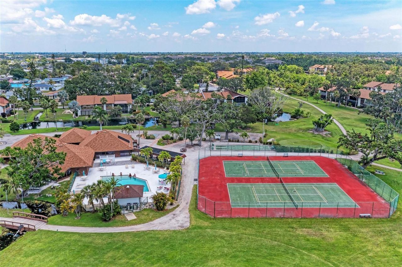 4644 Red Maple Road, Unit 1303, Bradenton, FL 34210 Photo