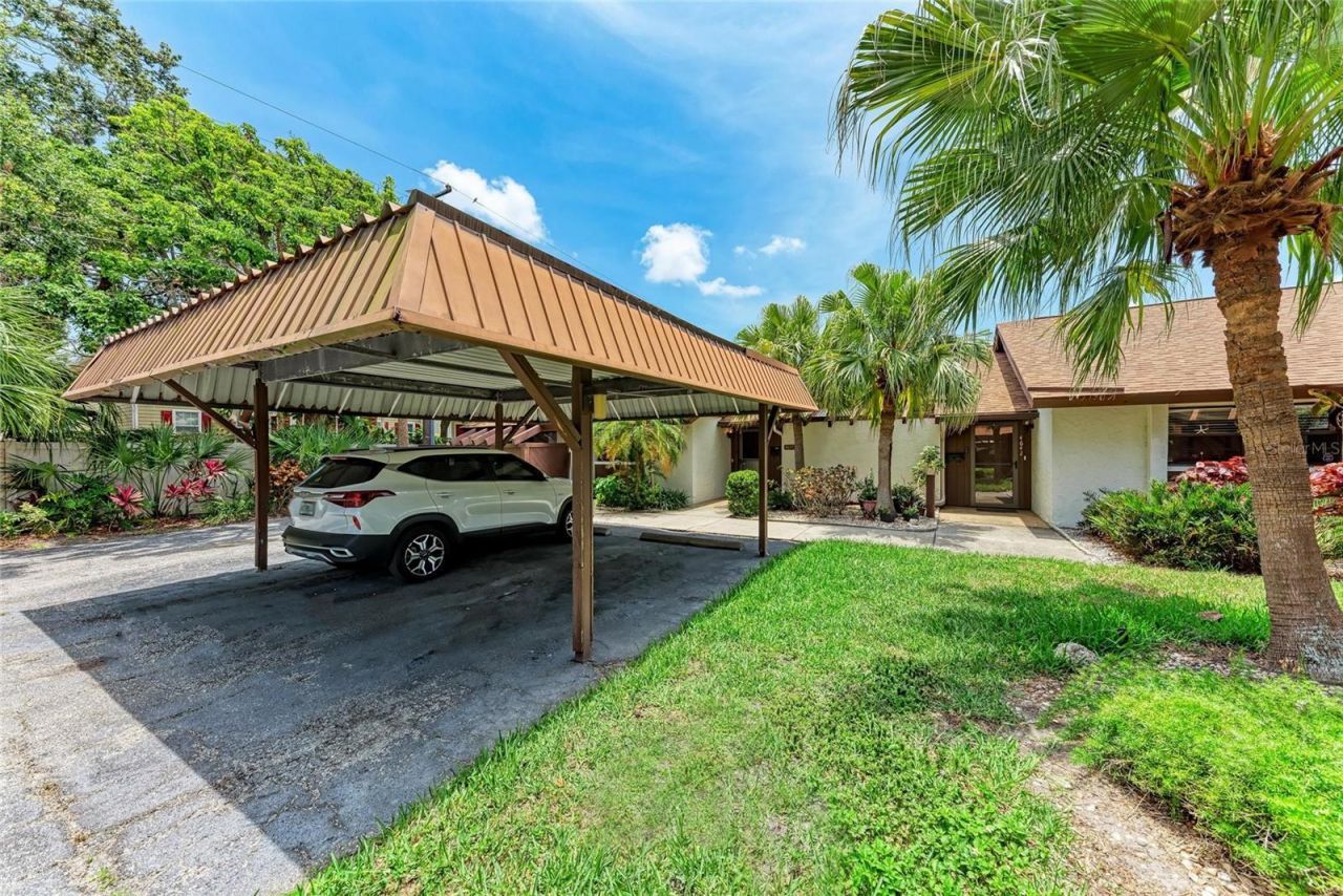 4644 Red Maple Road, Unit 1303, Bradenton, FL 34210 Photo