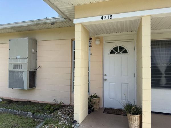 4719 CLUB CIRCLE , LAKE WALES, FL 33854