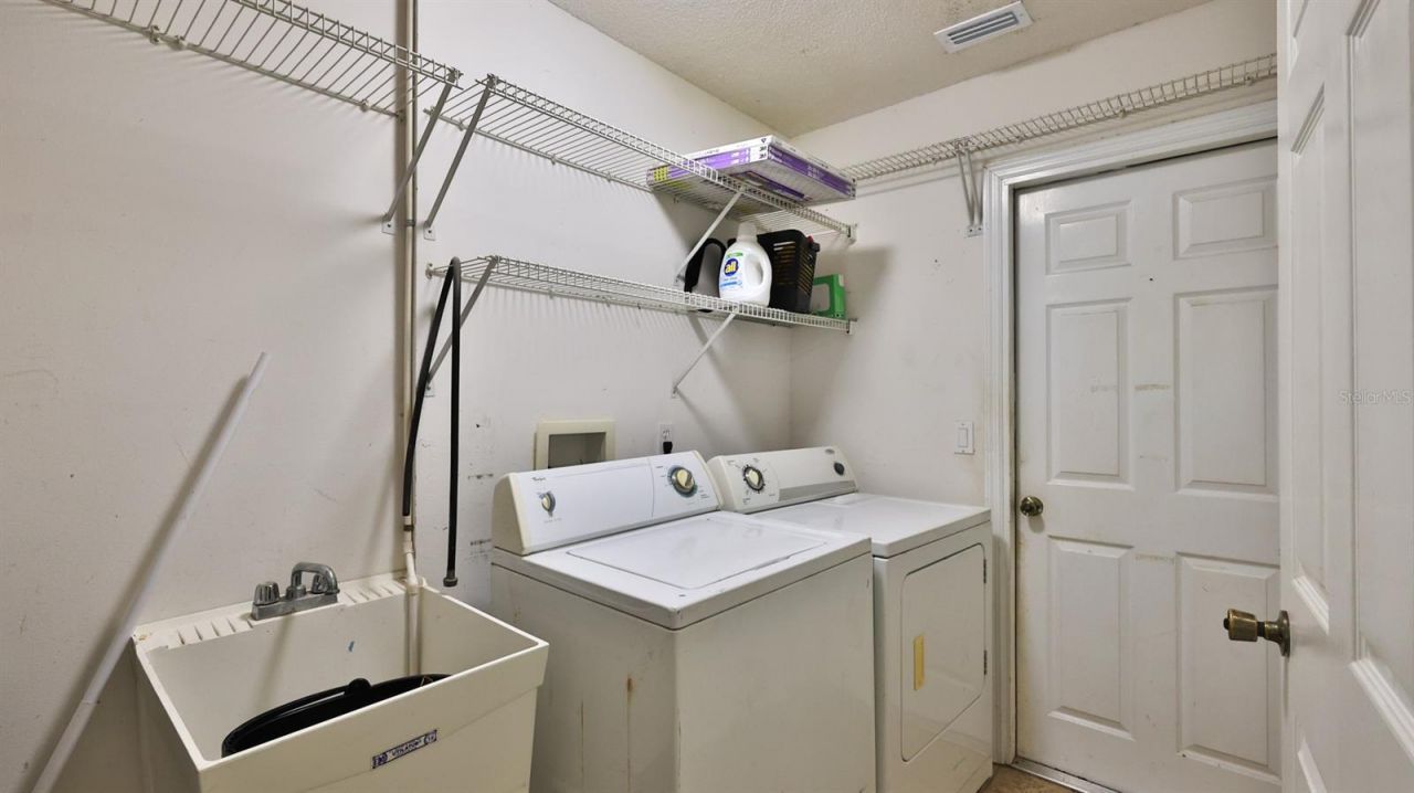 2773 Date Palm Drive , Edgewater, FL 32141 Photo