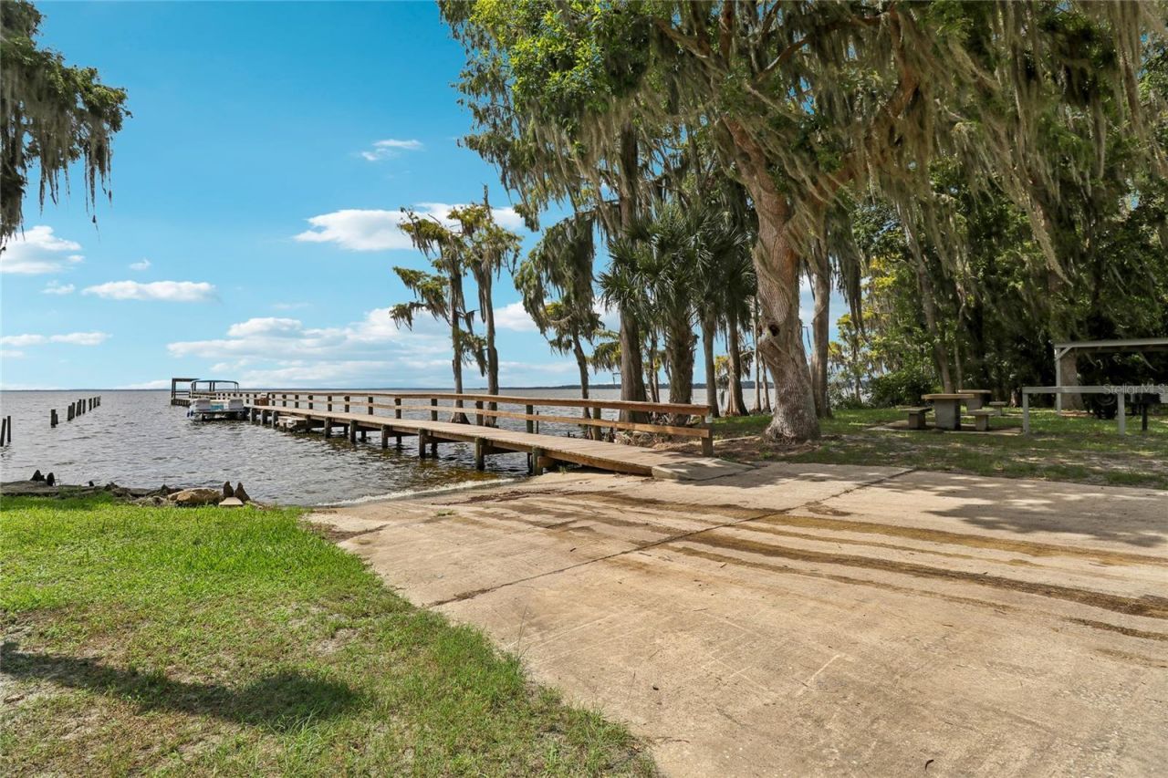 225 Gardenia Avenue , Georgetown, FL 32139 Photo