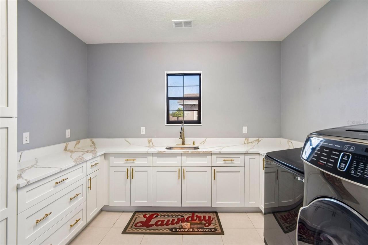 19529 Hayden Lake Court , Land O Lakes, FL 34638 Photo