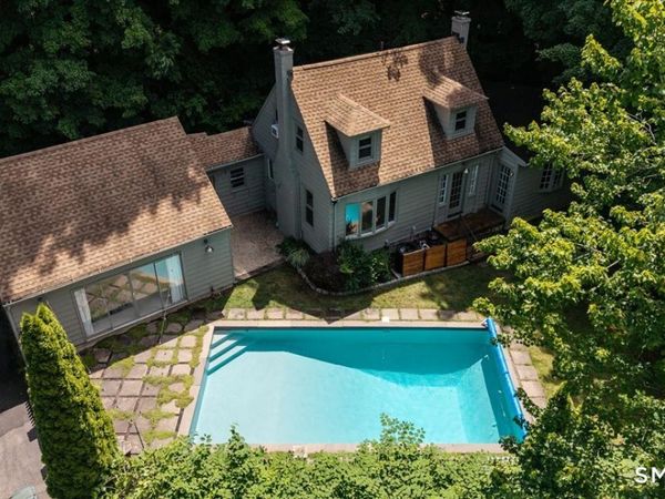 24 Steinmann, Middlebury, CT 06762