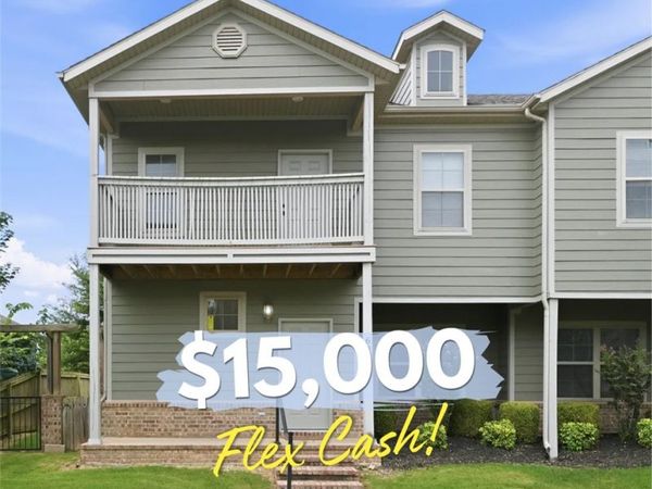 697 N Wordsworth Lane, Fayetteville, AR 72704