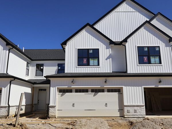 5717 Dutch Lane, Powell, OH 43065