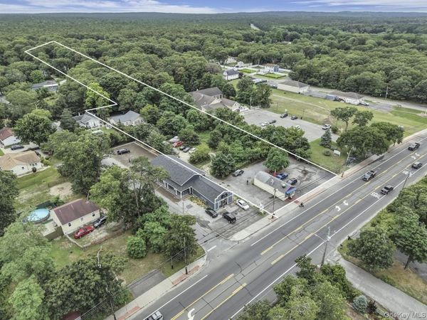 669 Flanders Road , Flanders, NY 11901