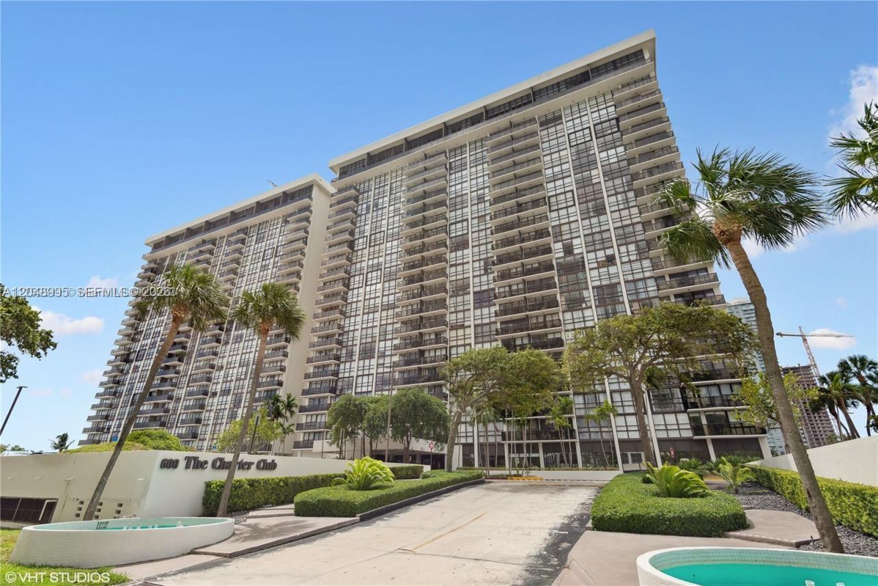 600 NE 36th St, Unit 2018, Miami, FL 33137 Photo