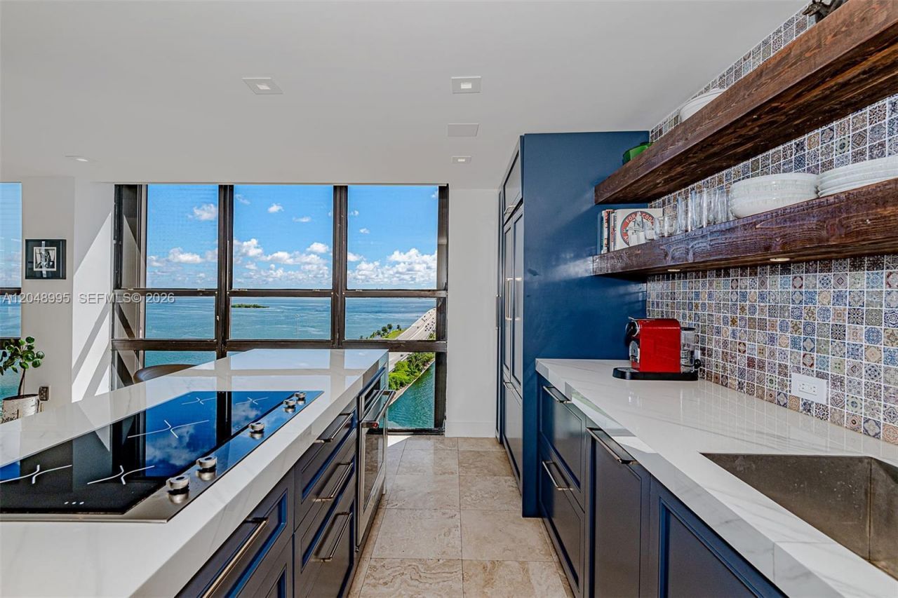 600 NE 36th St, Unit 2018, Miami, FL 33137 Photo