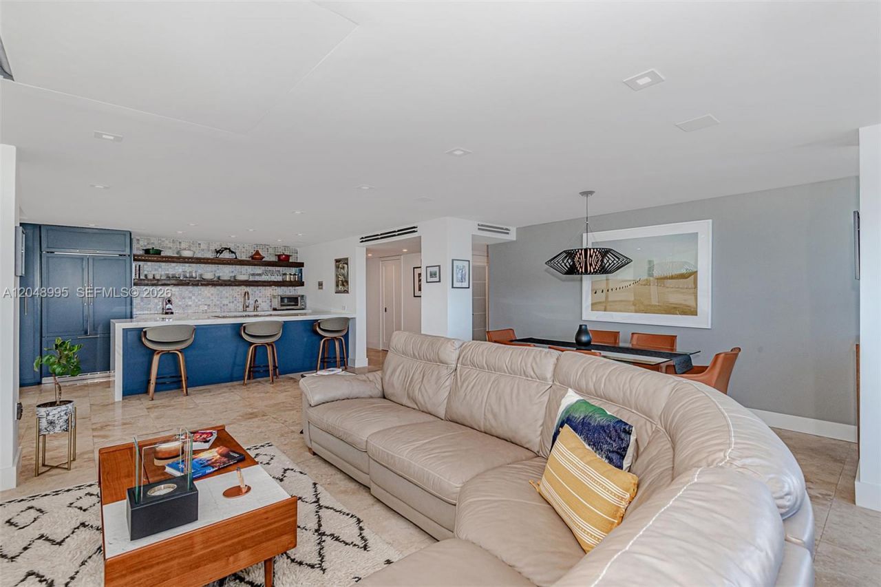 600 NE 36th St, Unit 2018, Miami, FL 33137 Photo