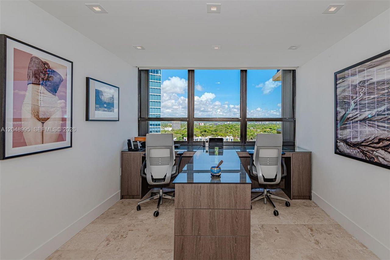 600 NE 36th St, Unit 2018, Miami, FL 33137 Photo