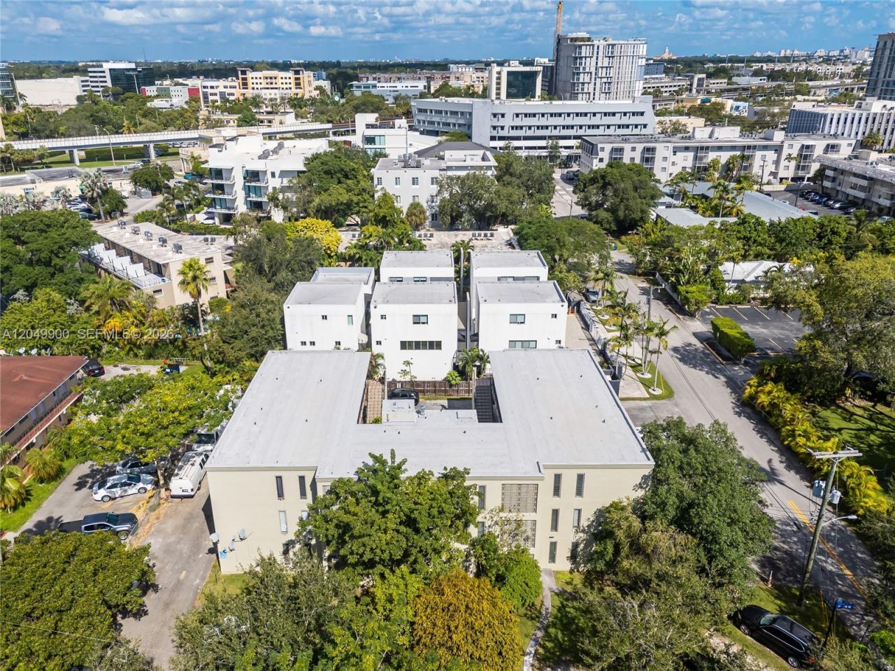 5991 SW 76th St, Unit B6, South Miami, FL 33143 Photo