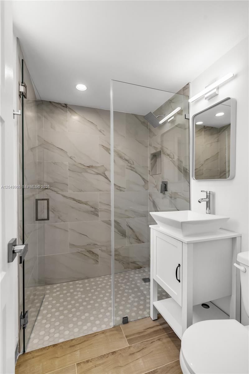 5991 SW 76th St, Unit B6, South Miami, FL 33143 Photo