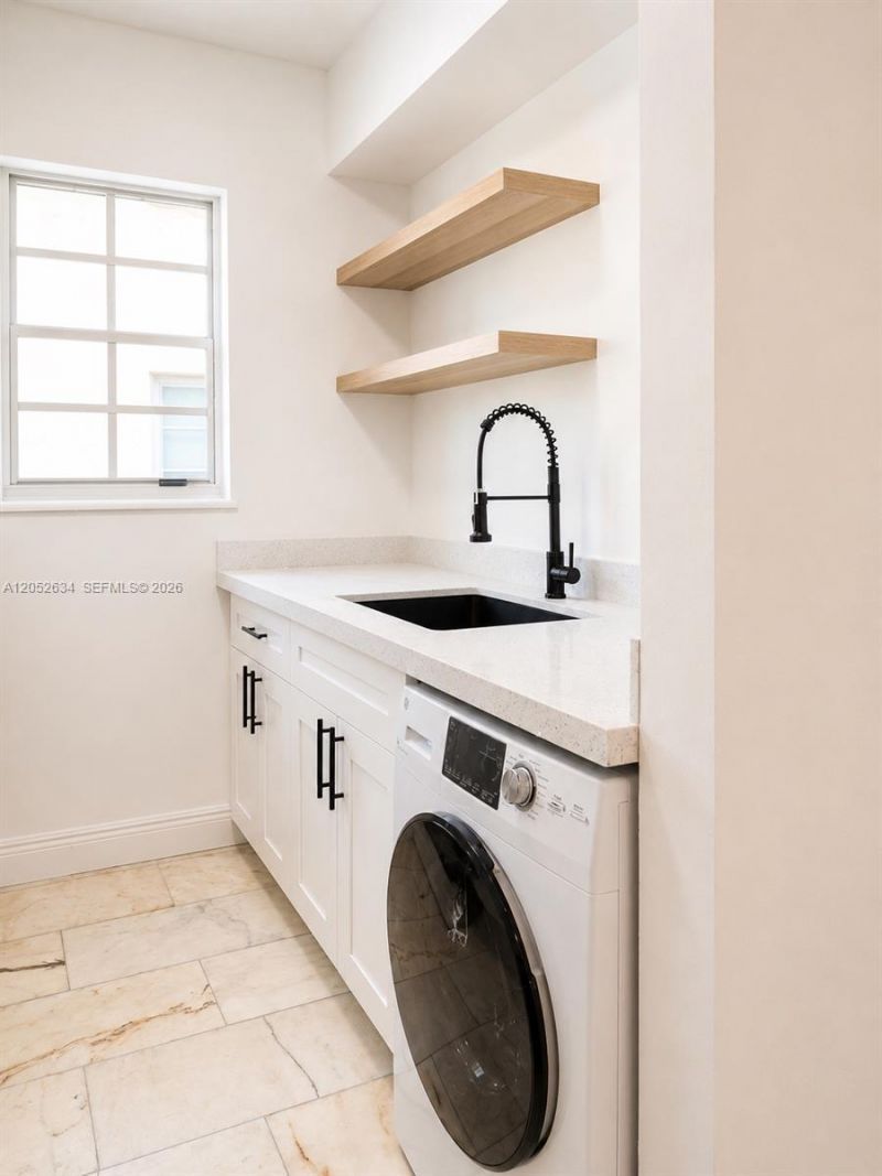 1526 Pennsylvania Ave , Unit 18, Miami Beach, FL 33139 Photo