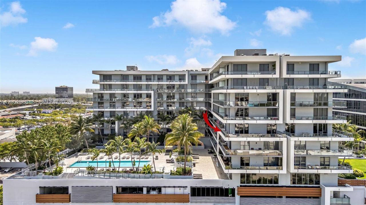 2960 NE 207th St , Unit 811, Aventura, FL 33180 Photo