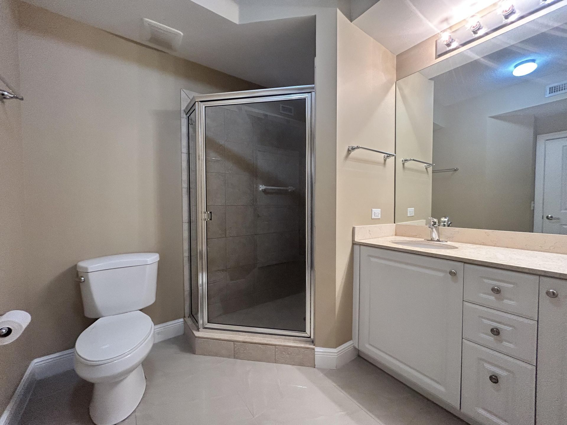 1660 Renaissance Commons Boulevard, Unit 2111, Boynton Beach, FL 33426 Photo