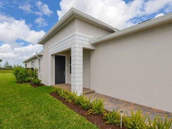 10307 NW Dreamweaver Road, Port St. Lucie, FL 34987