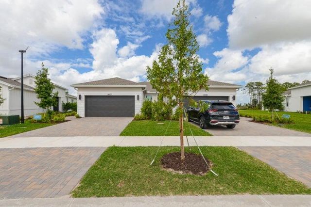 10307 NW Dreamweaver Road, Port Saint Lucie, FL 34987 Photo
