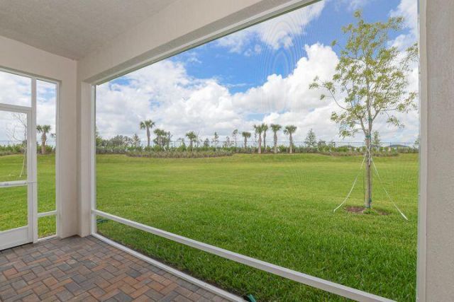 10307 NW Dreamweaver Road, Port Saint Lucie, FL 34987 Photo