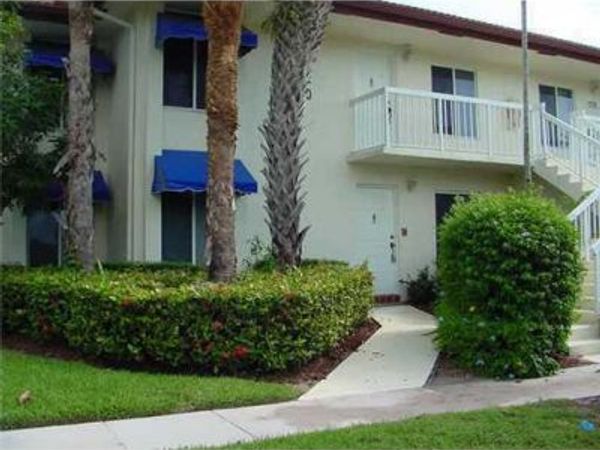 320 NW 67th Street, Unit 104, Boca Raton, FL 33487