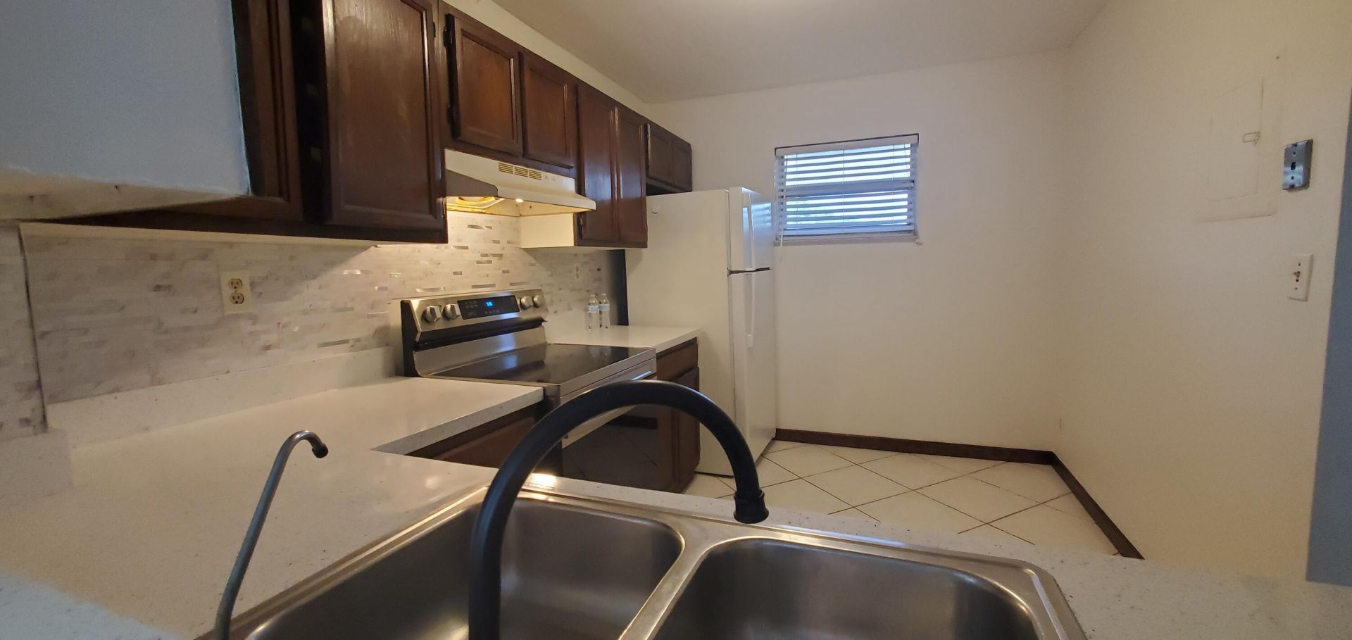 1100 NW 87th Avenue, Unit 408, Coral Springs, FL 33071 Photo