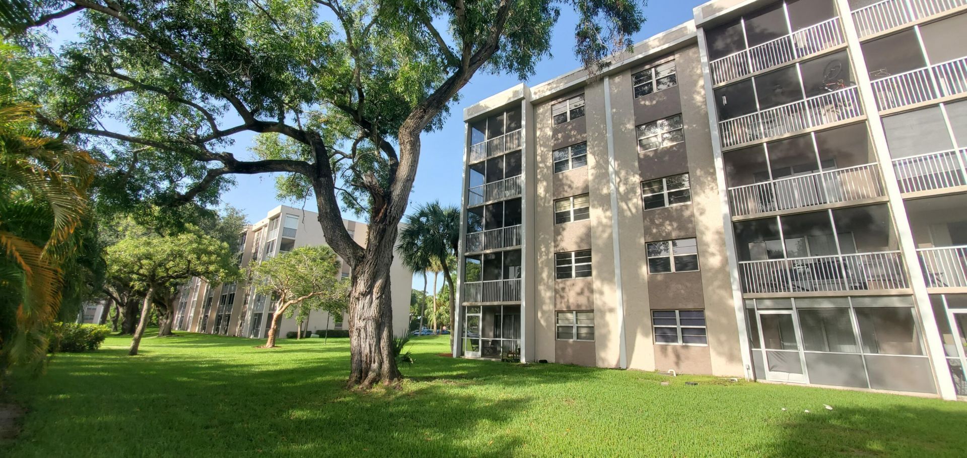 1100 NW 87th Avenue, Unit 408, Coral Springs, FL 33071 Photo
