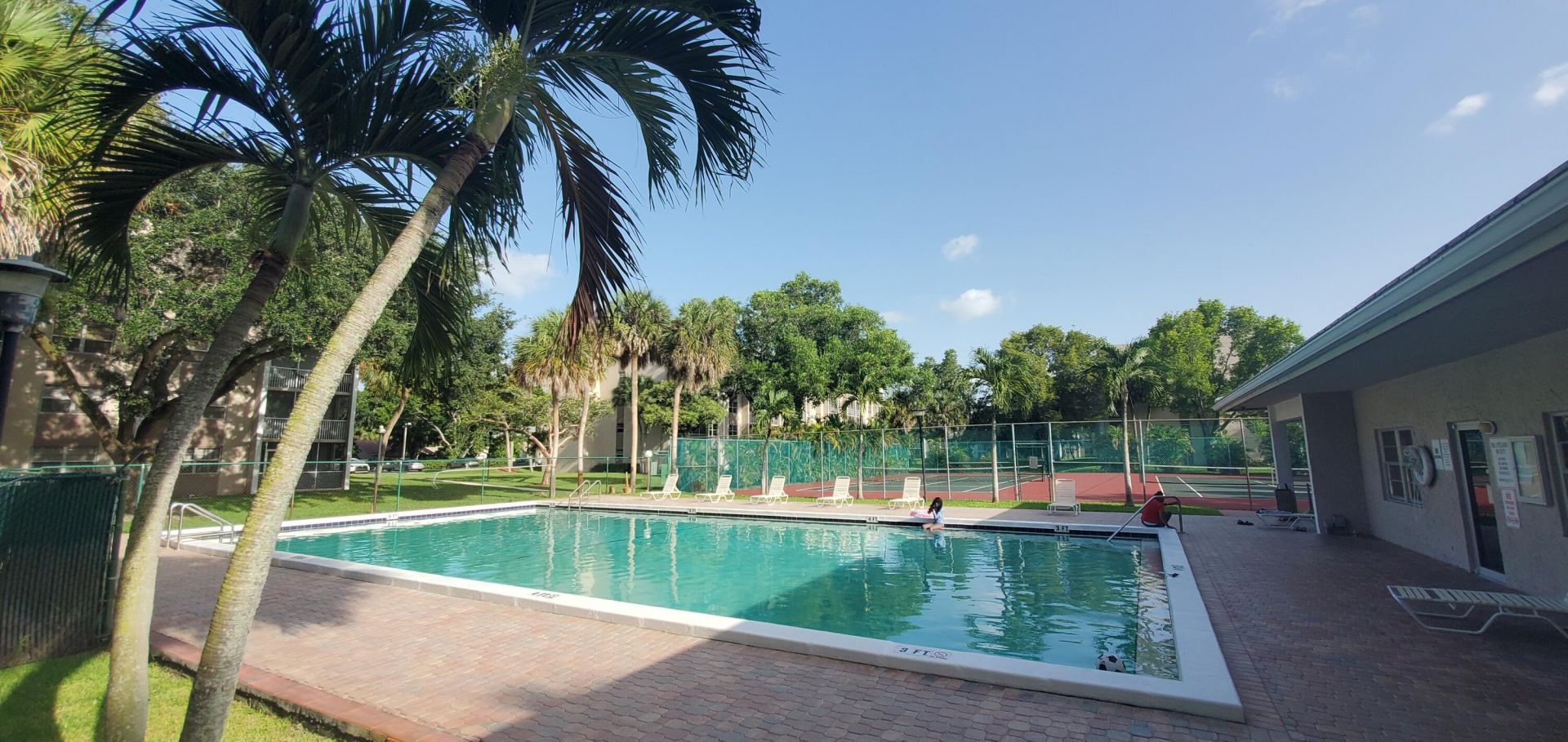 1100 NW 87th Avenue, Unit 408, Coral Springs, FL 33071 Photo