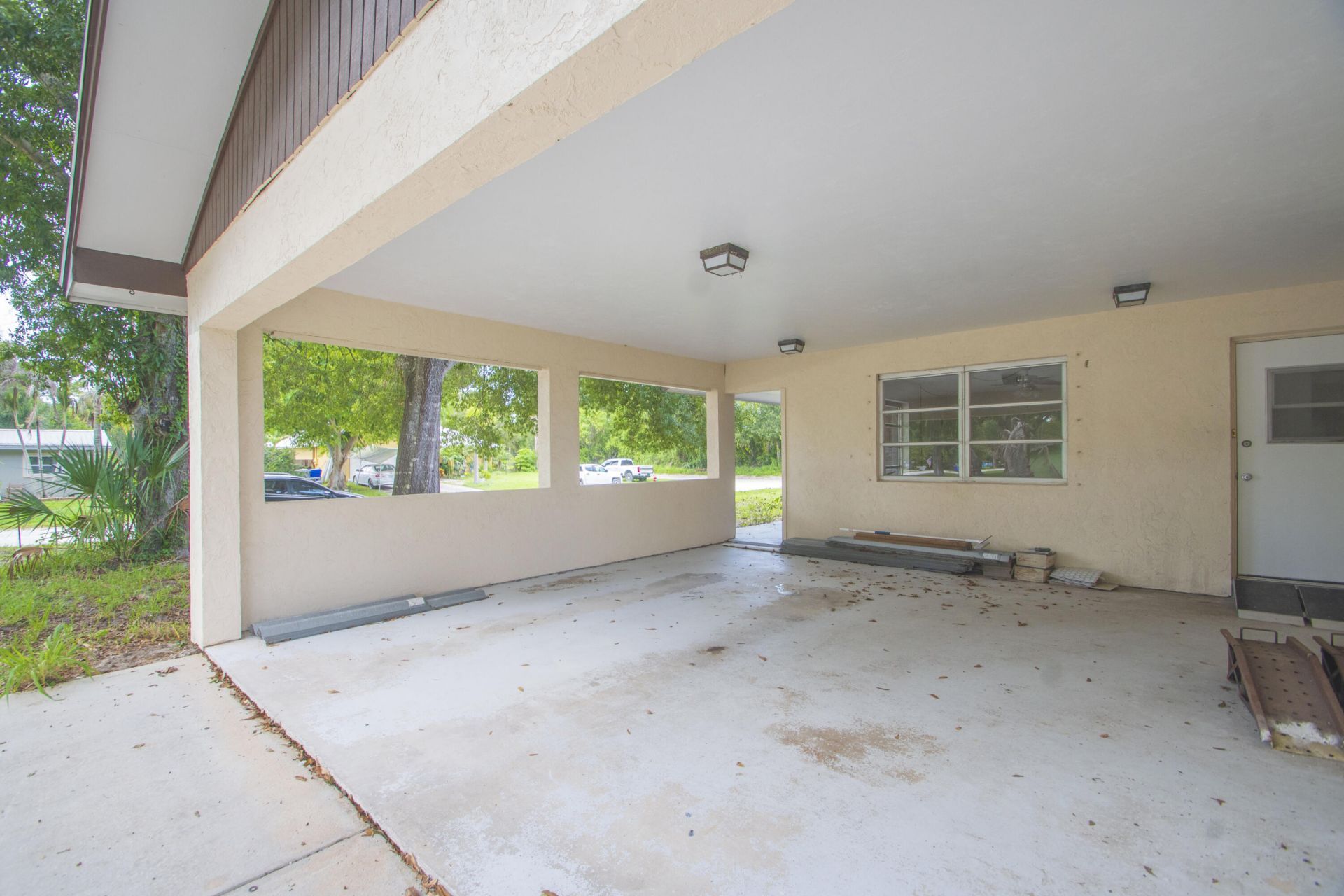 5605 38th Street, Vero Beach, FL 32966 Photo