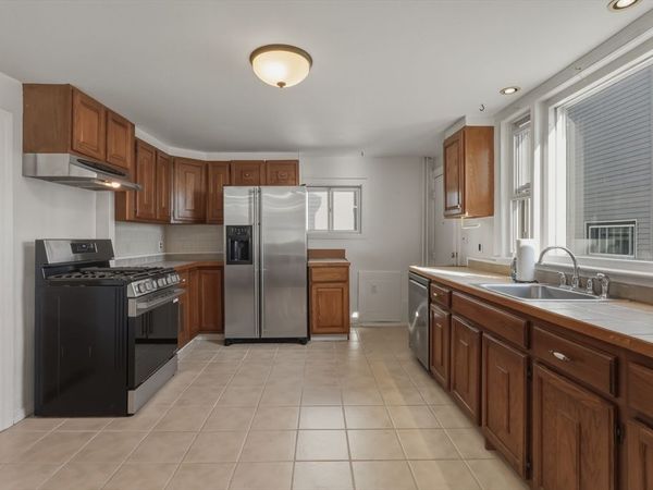 1080 Shirley St, Unit 1, Winthrop, MA 02152
