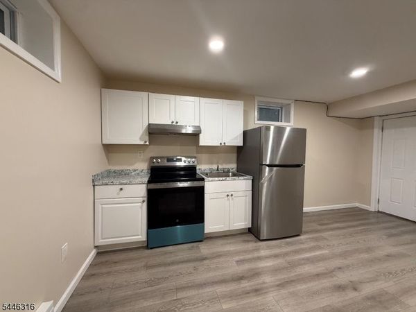 557 Mcchesney St, Unit 1G, Orange, NJ 07050
