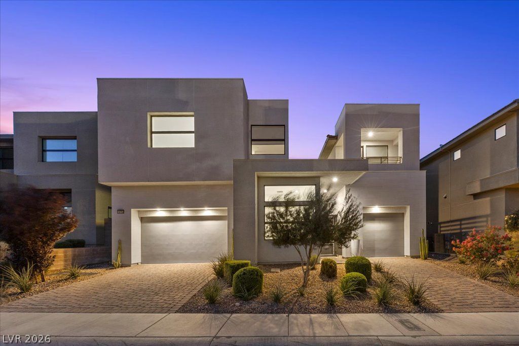 10752 Patina Hills Court , Las Vegas, NV 89135