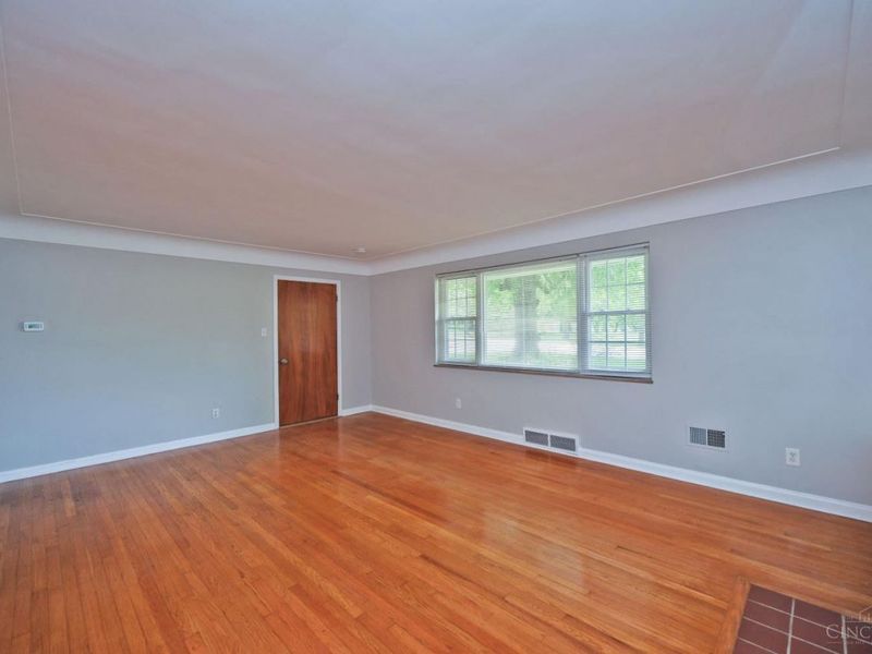 5275 Cleves Warsaw Pike, Delhi Twp, OH 45238 Photo 10