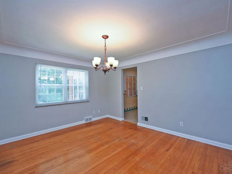 5275 Cleves Warsaw Pike, Delhi Twp, OH 45238 Photo 12