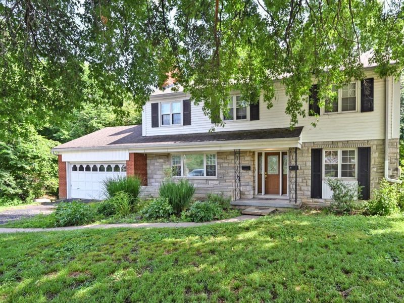 5275 Cleves Warsaw Pike, Delhi Twp, OH 45238 Photo 2