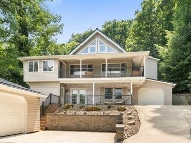 155 Cheyenne Trail, Malvern, OH 44644