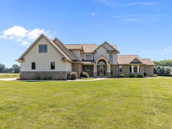 W7415 RIDGETOP DRIVE, Neenah, WI 54956