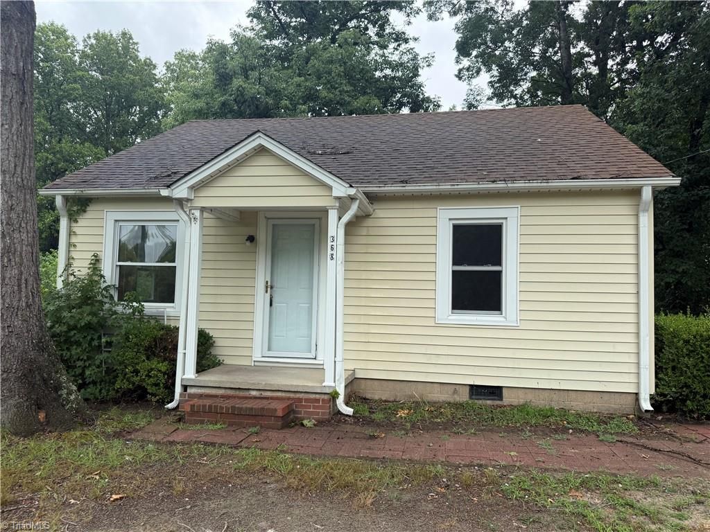 368 Hasty Hill Road, Thomasville, NC 27360 Main Photo