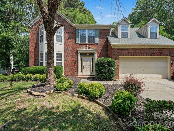 8716 Barrister Way , Charlotte, NC 28216